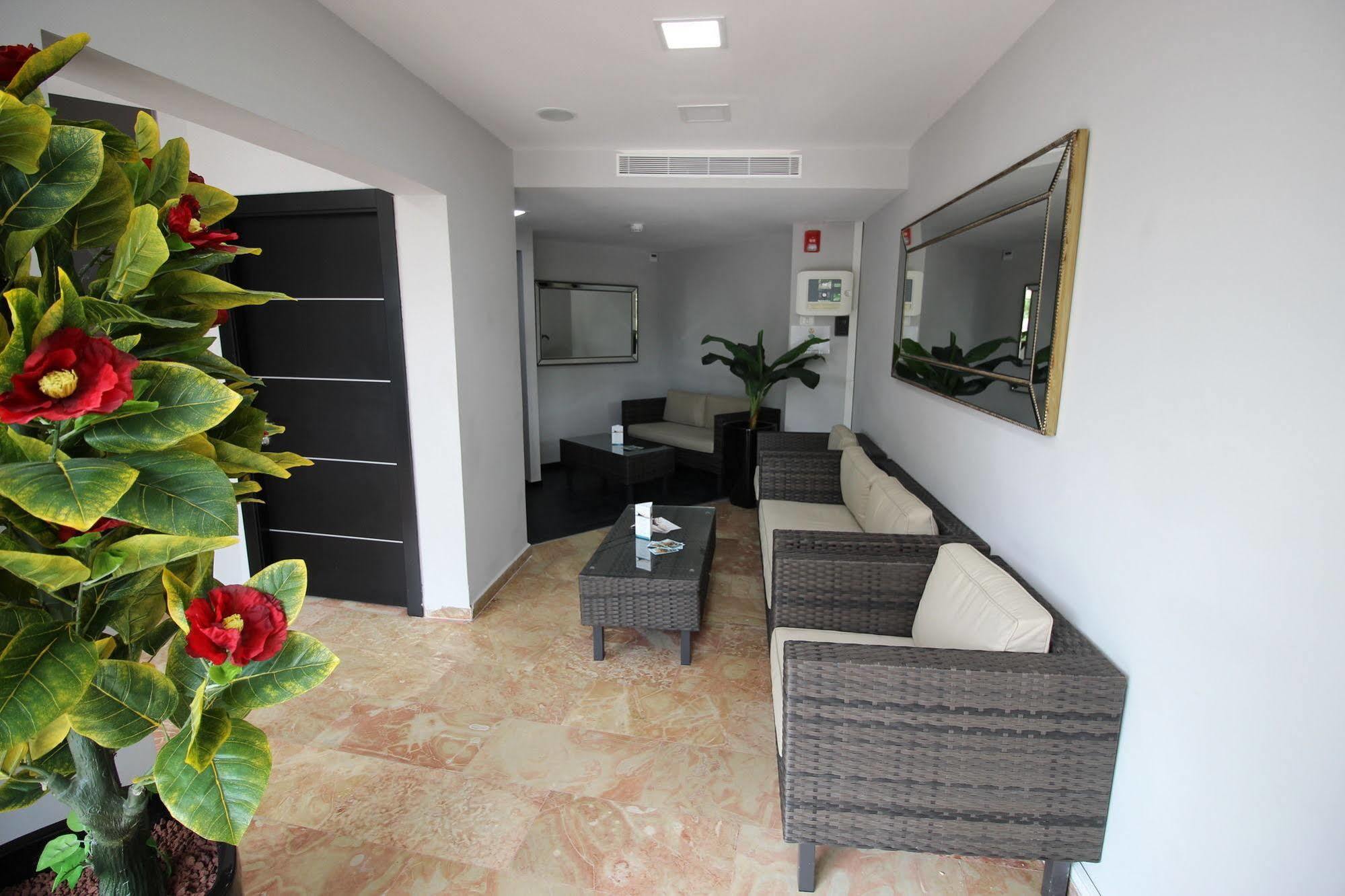 Rich Royal Suites Eilat Extérieur photo